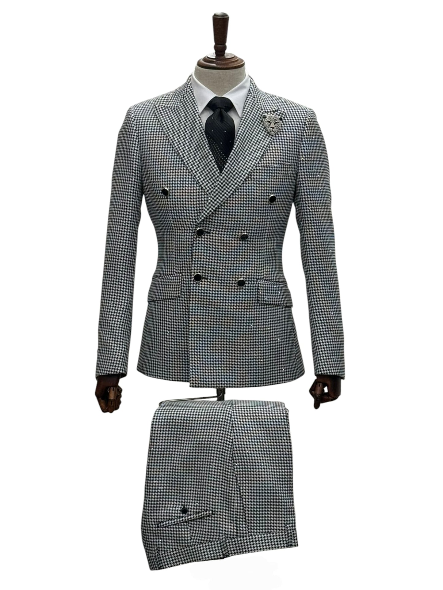 GT6DB-6105 BLACK/WHITE